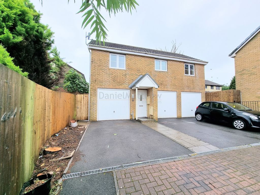 1 bed detached house for sale in Clos Tyn Y Coed, Sarn, Bridgend County