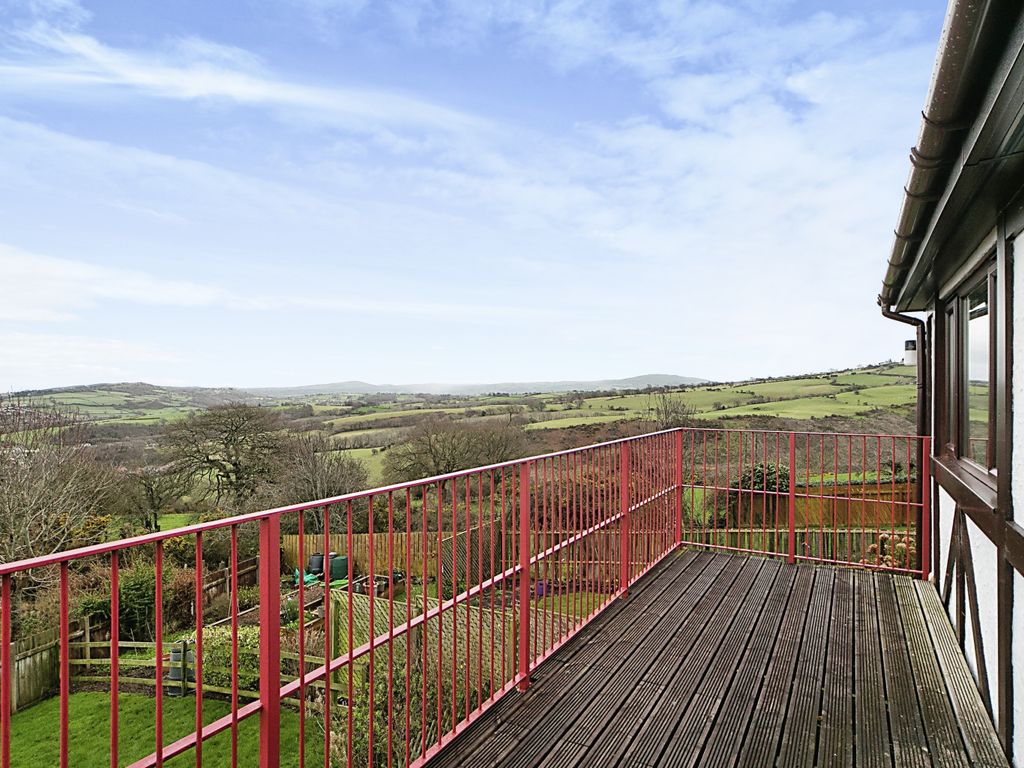 3 bed detached house for sale in Bryn Carrog, Colwyn Bay, Conwy LL29