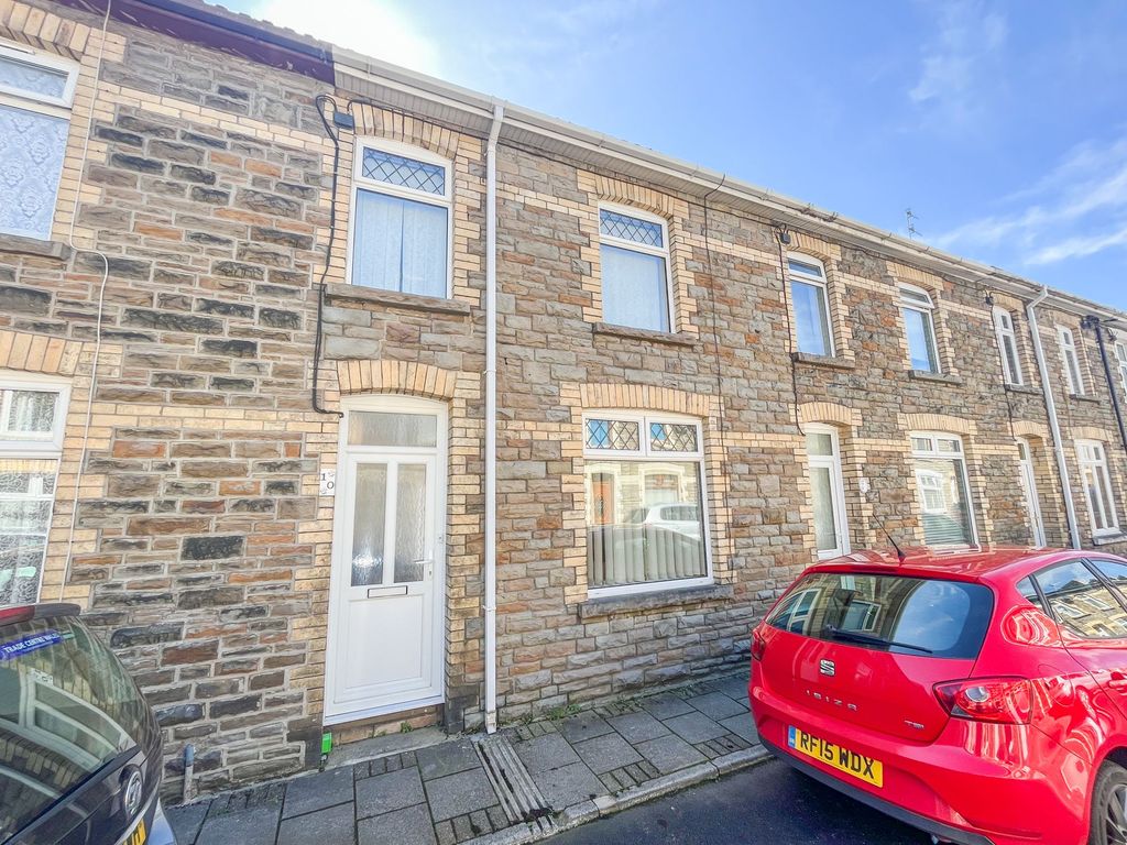 3 bed terraced house for sale in Bright Street, Cross Keys NP11, £