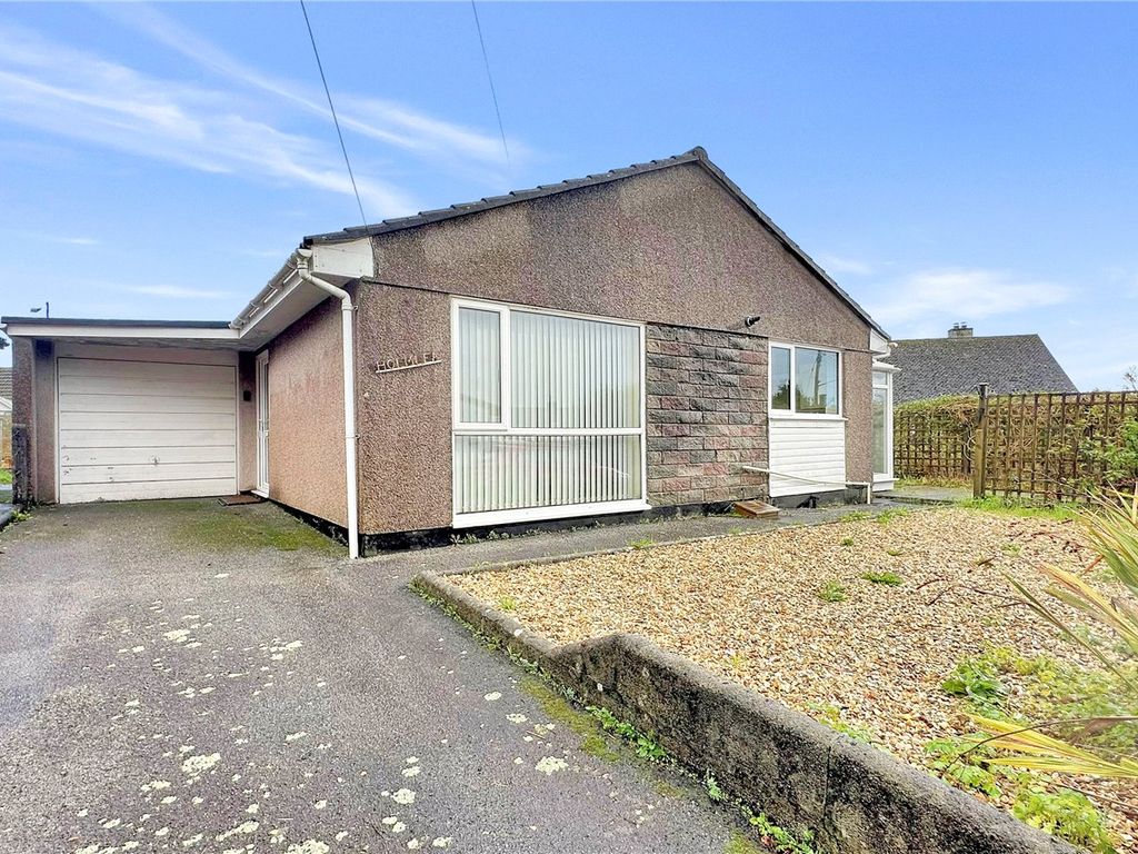 2 bed bungalow for sale in Tremabe Lane, Dobwalls, Liskeard, Cornwall