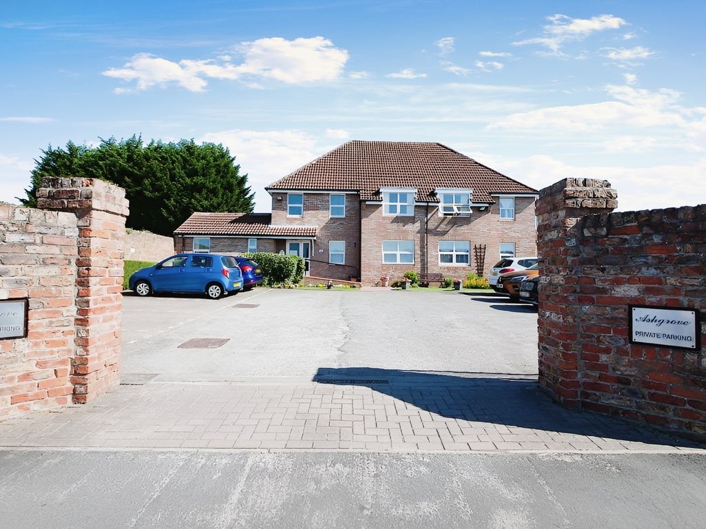 1 bed flat for sale in The Village, Haxby, York, North Yorkshire YO32