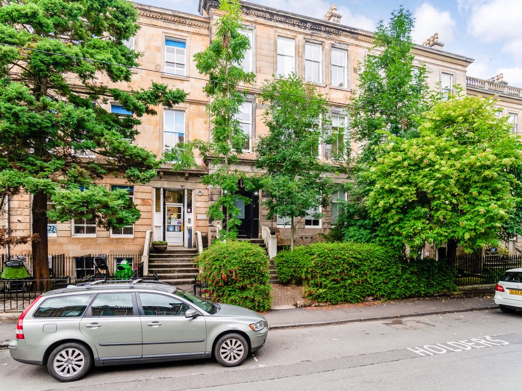 2 bed flat for sale in Hillhead Street, Hillhead, Glasgow G12, £279,995