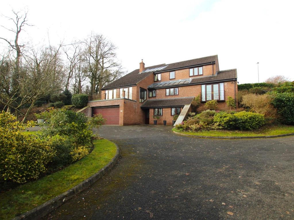 4 bed detached house for sale in The Dell, Auckland DL14 Zoopla