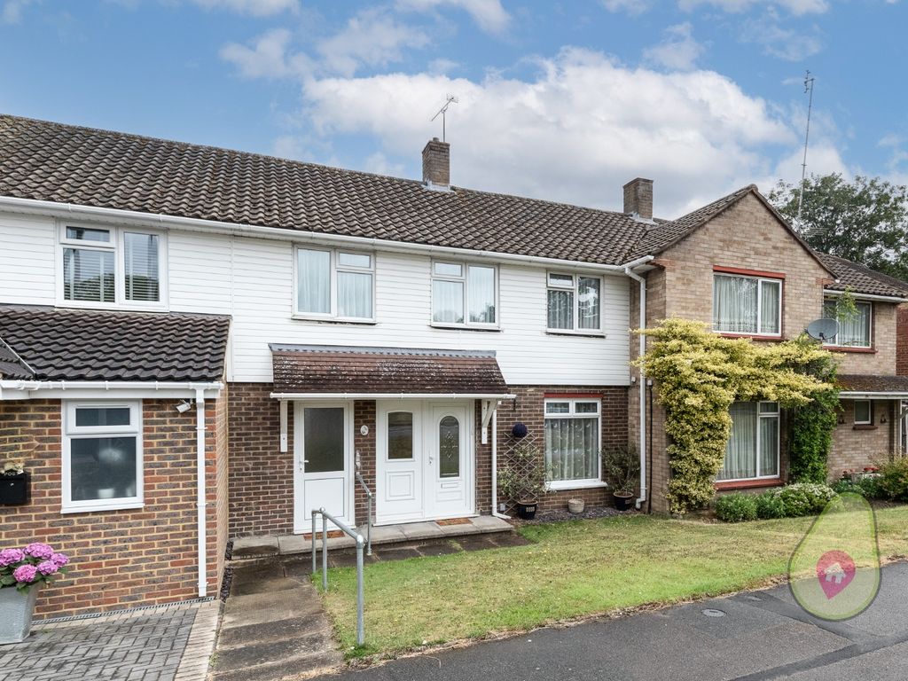 3 bed terraced house for sale in Ralphs Ride, Harmans Water, Bracknell