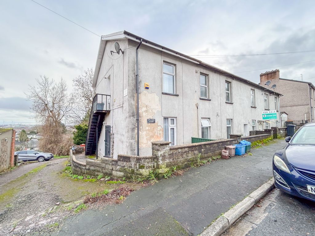 1 bed flat for sale in Crescent Road, Uplands Court NP19, £85,000 Zoopla