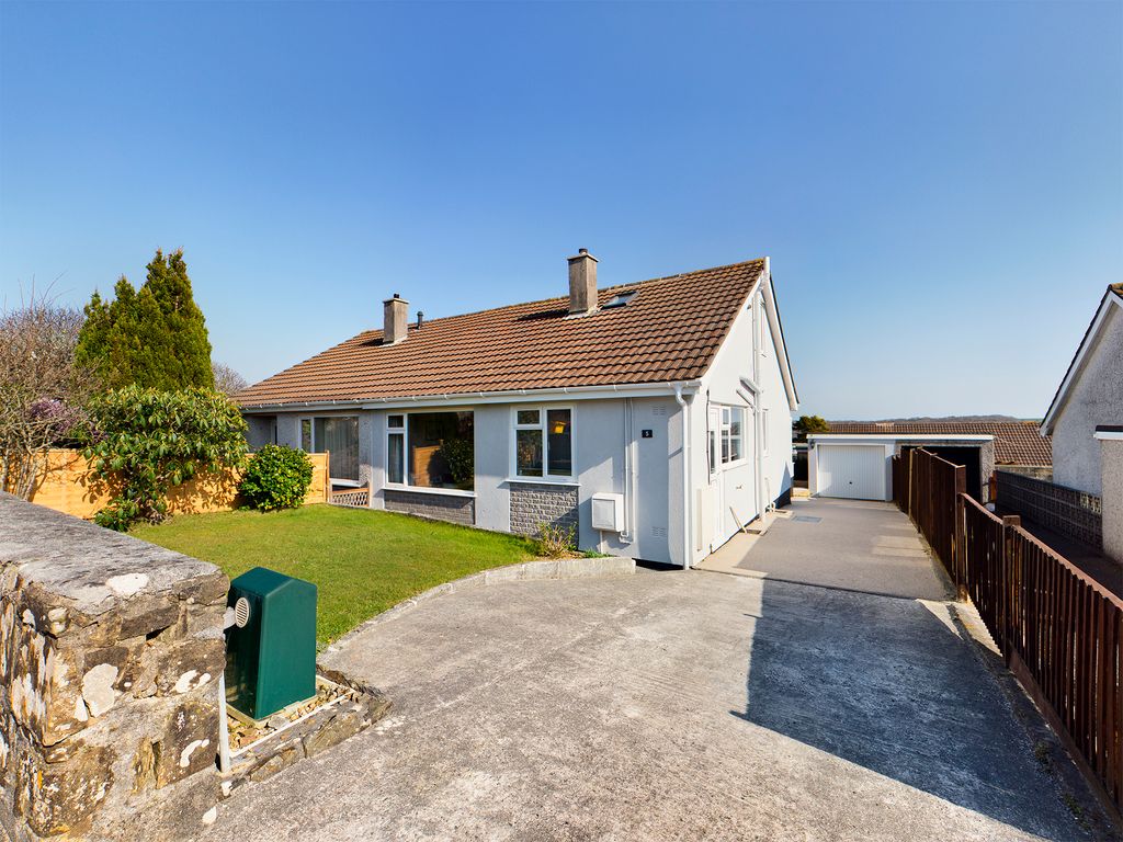 3 bed semidetached bungalow for sale in Newbridge Way, Truro TR1 Zoopla