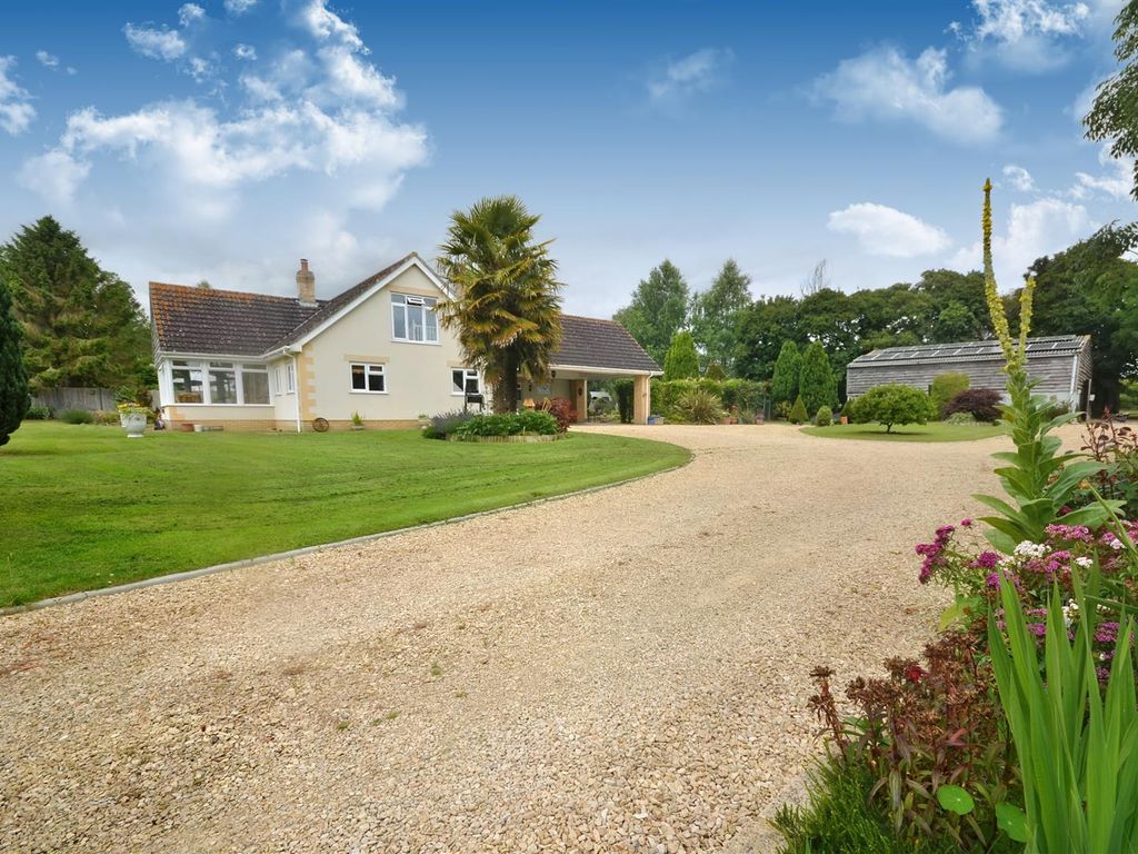 5 bed detached bungalow for sale in Marsh Lane, South Cheriton