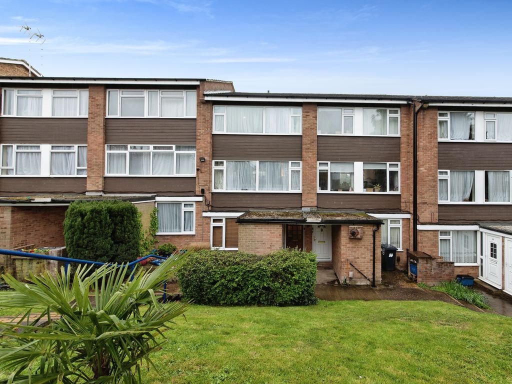 3 bed for sale in Ashdown Drive, Borehamwood WD6 Zoopla