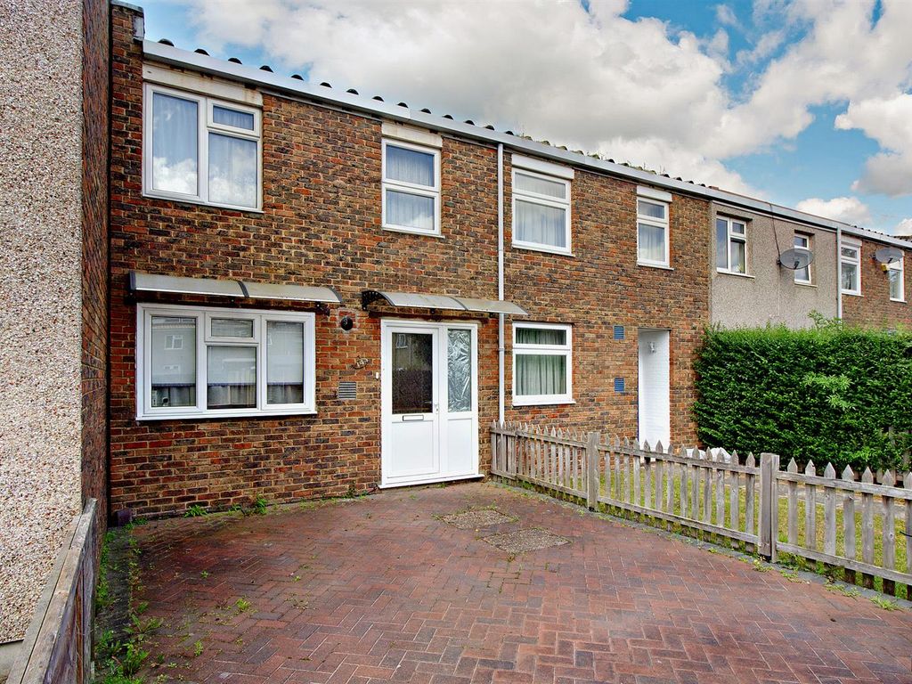 3 bed terraced house for sale in Coltsfoot Path, Harold Hill, Romford