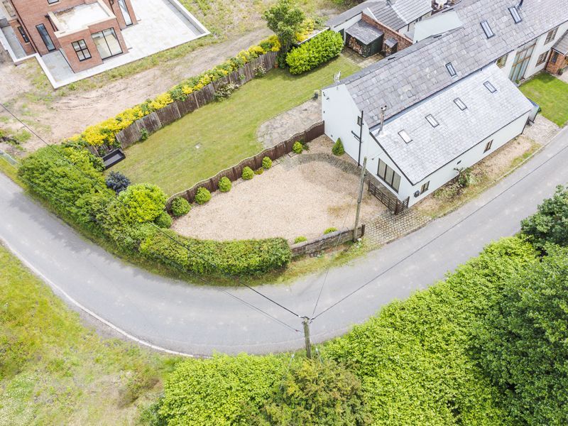 4 bed barn conversion for sale in Eager Lane, Lydiate, Liverpool L31