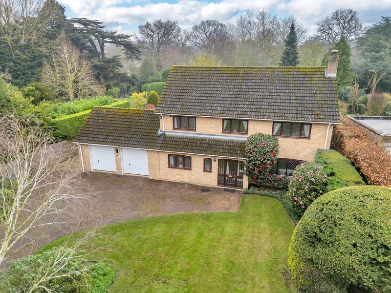 4 bed property for sale in Hardwick Lane, Bury St. Edmunds IP33, £