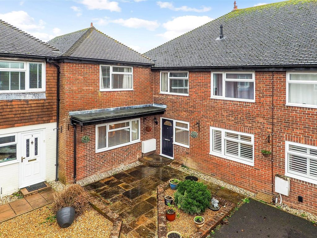 4 bed terraced house for sale in The Close, East Wittering, West Sussex