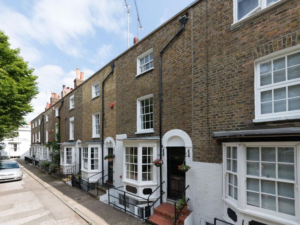 3 bed terraced house to rent in Liverpool Lawn, Ramsgate CT11, £1,000 pcm Zoopla