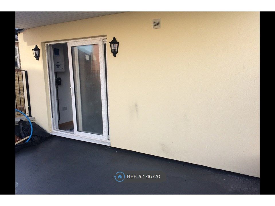 1 bed flat to rent in Hertford, Hertford SG14 Zoopla