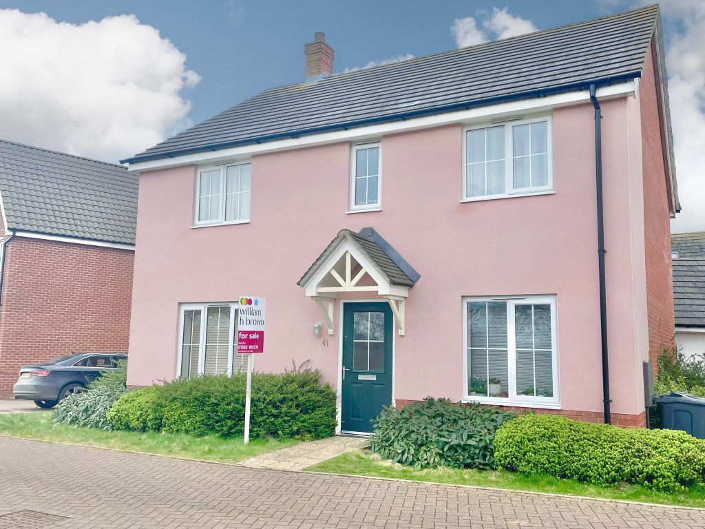 4 bed detached house for sale in Silver Birch Road, Dereham NR20, £