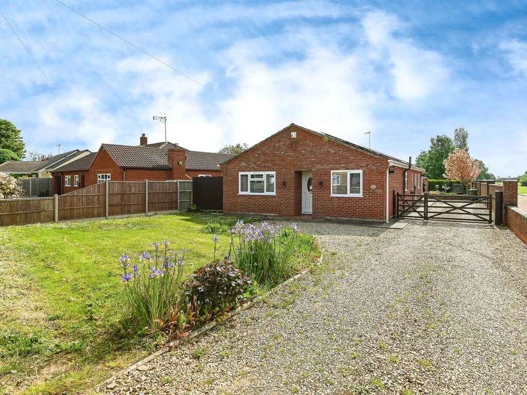 2 bed detached bungalow for sale in Smeeth Road, Marshland St. James