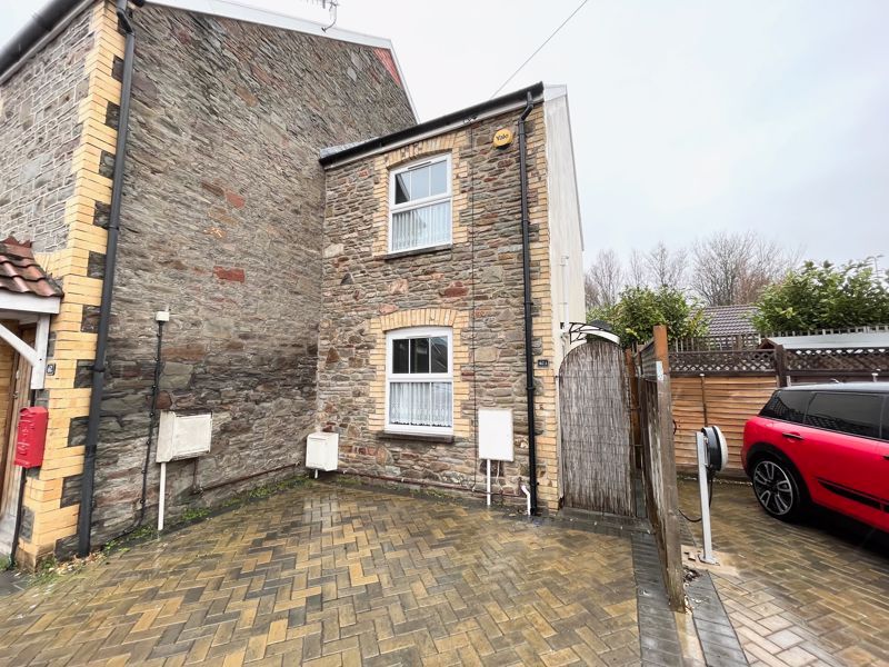 1 bed end terrace house to rent in Cadbury Heath Road, Warmley, Bristol