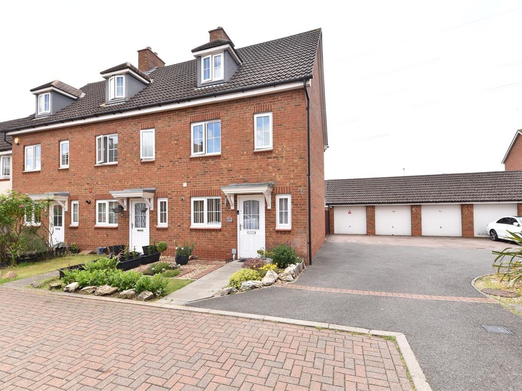 3 bed end terrace house for sale in Merrick Close, Stevenage SG1 Zoopla