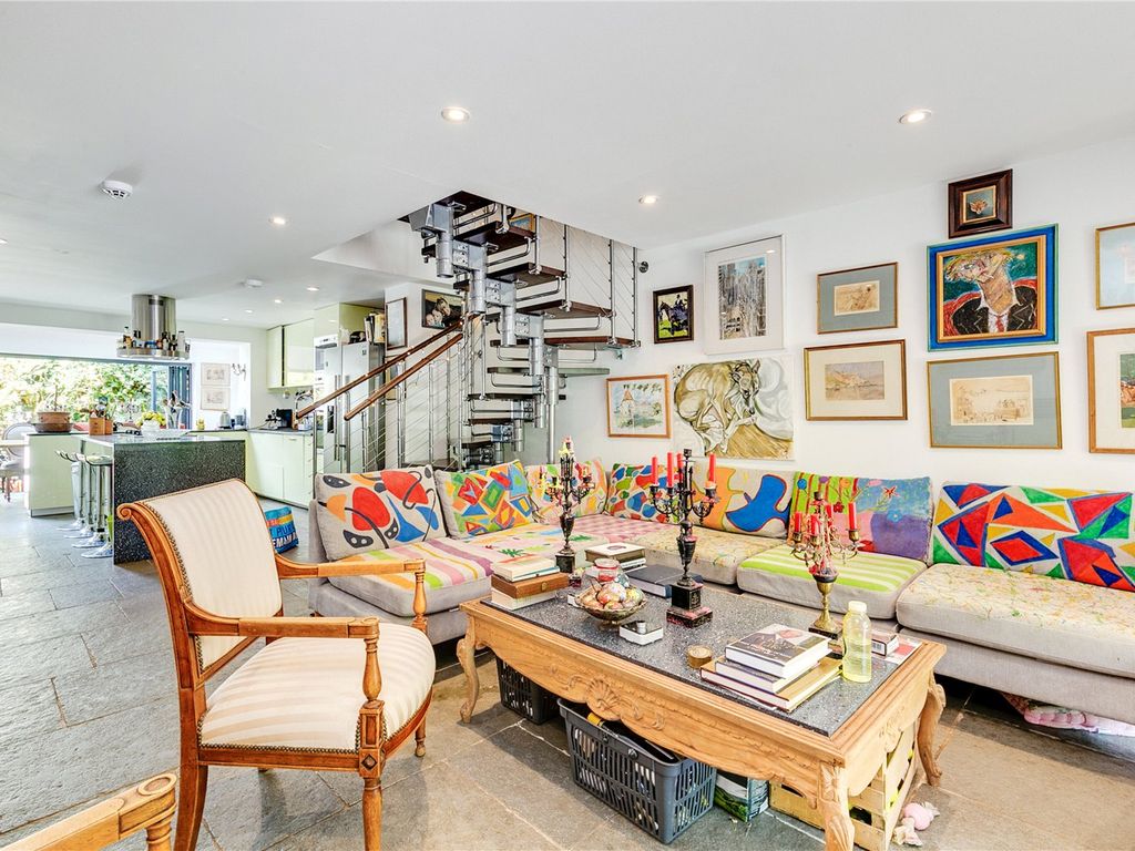 Condray Place, London SW11  