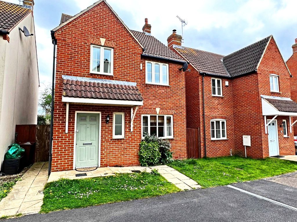 3 bed detached house for sale in The Nurseries, Churchdown, Gloucester