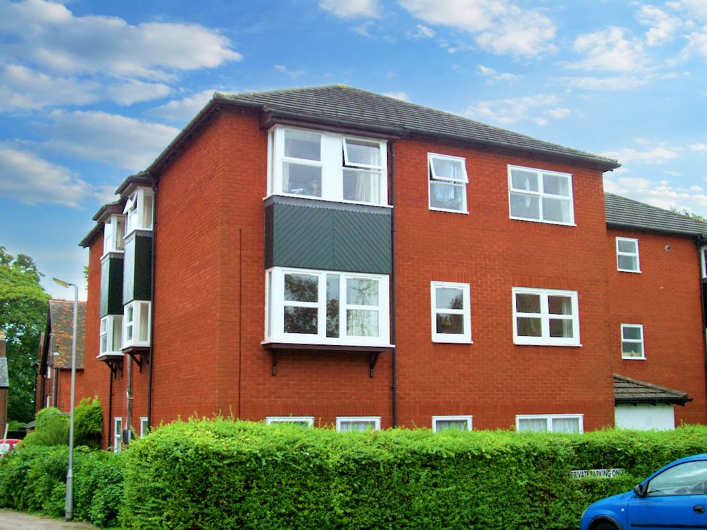 2 bed flat to rent in Lime Tree Place, St Albans AL1 Zoopla