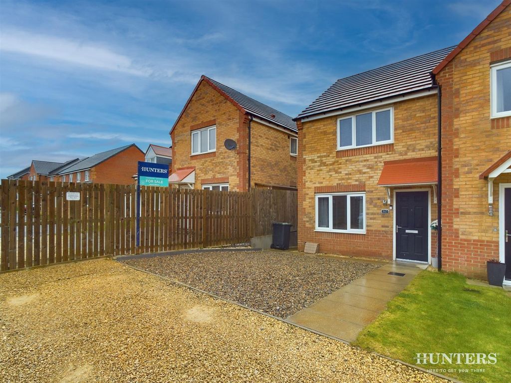 2 bed property for sale in Dewhirst Close, Leadgate, Consett DH8 Zoopla