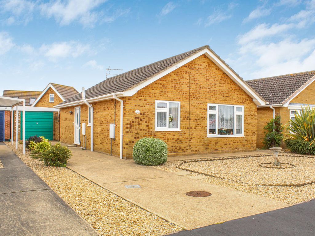 2 bed detached bungalow for sale in Davos Way, Skegness PE25 Zoopla