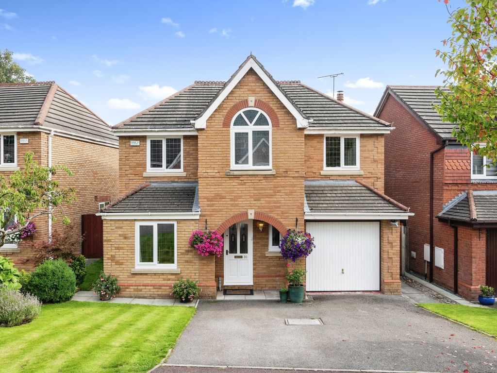 4 bed detached house for sale in Redacre Close, Dutton, Warrington ...