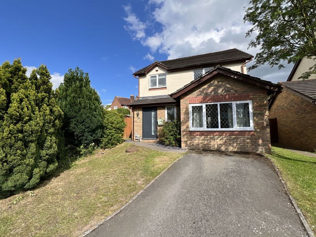 3 bed detached house for sale in Ostringen Close, Abergavenny NP7, £