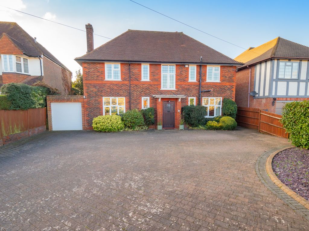5 bed detached house for sale in Sandy Lane, Cheam, Sutton SM2, £1,450,000 Zoopla