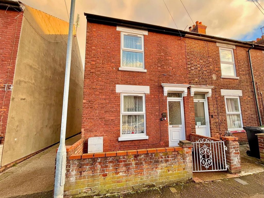 3 bed terraced house for sale in Palgrave Road, Great Yarmouth NR30, £150,000 Zoopla 3 bed terraced house for sale in Palgrave Road, Great Yarmouth NR30, £150,000 Zoopla