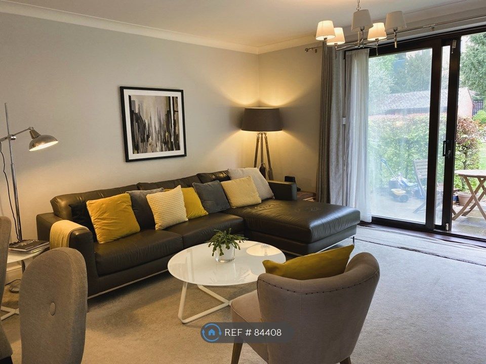 2 bed flat to rent in Perivale Lane, Perivale, Greenford UB6 Zoopla