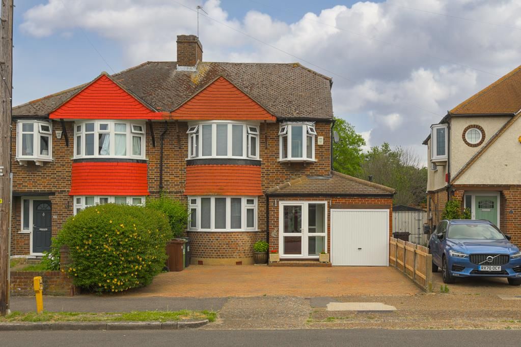 3 bed semidetached house for sale in Ewell Park Way, Ewell, Epsom KT17