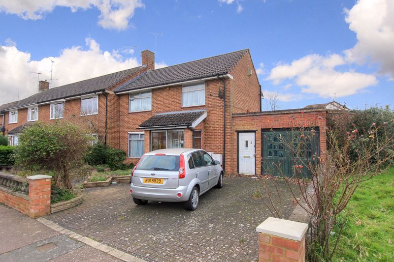 2 bed end terrace house for sale in Lower Yott, Hemel Hempstead Industrial Estate, Hemel