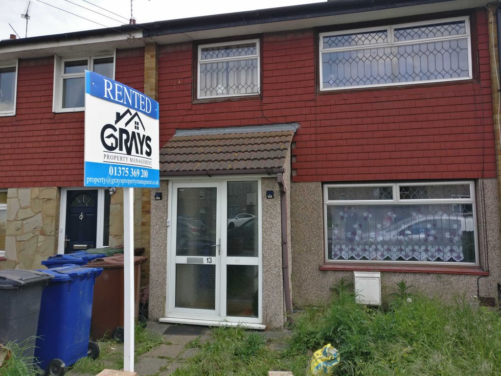 3 bed terraced house to rent in Russell Road, Tilbury RM18 Zoopla