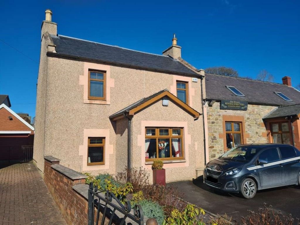 2 bed flat to rent in Lanark Road, Carstairs ML11 Zoopla