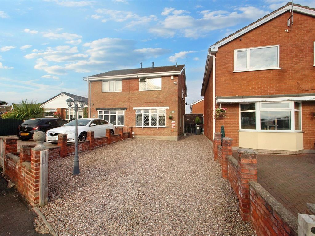 2 bed semidetached house for sale in Skye Close, Meir Hay, StokeOn