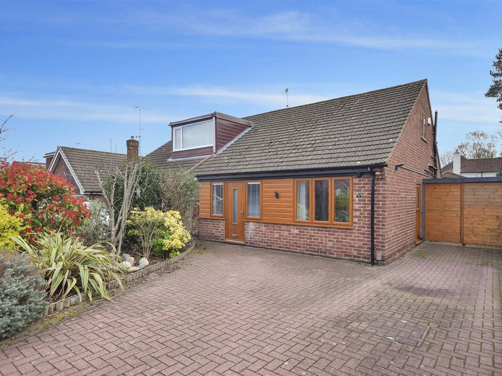 3 bed semidetached house for sale in Winster Avenue, Ravenshead