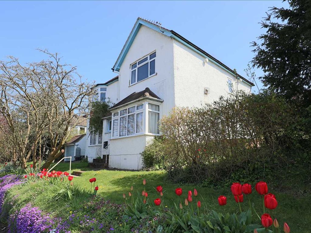5 bed detached house for sale in Fairdene Road, Coulsdon CR5 Zoopla