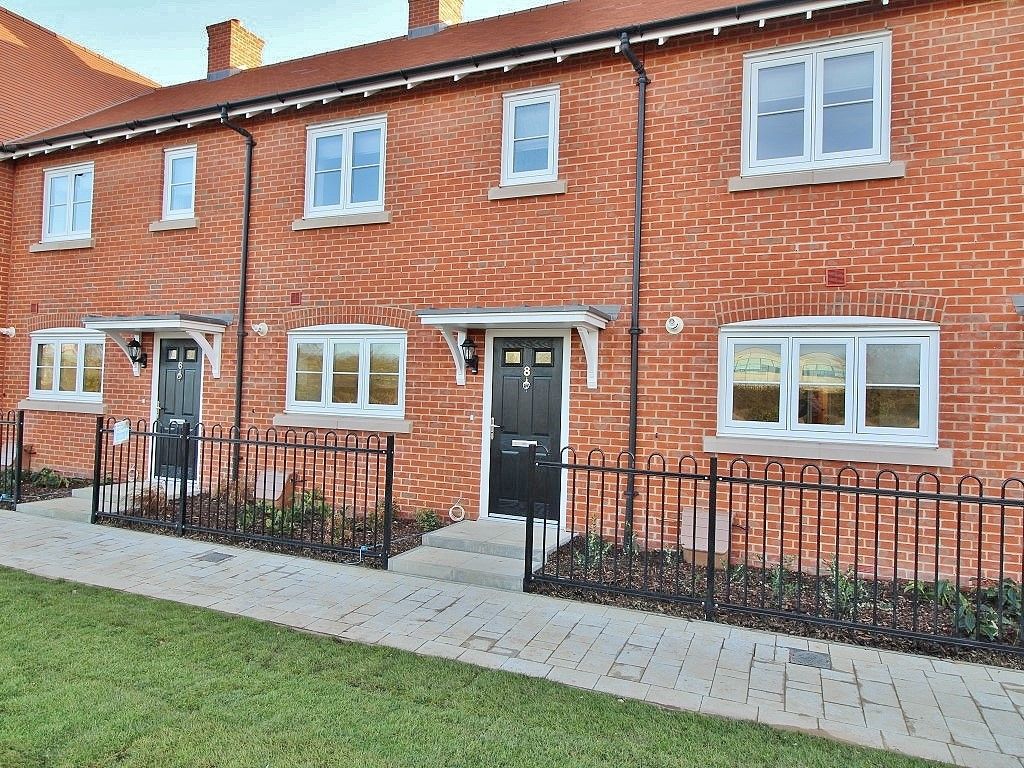 3 bed terraced house to rent in Houghton Avenue, Waterlooville PO7 Zoopla