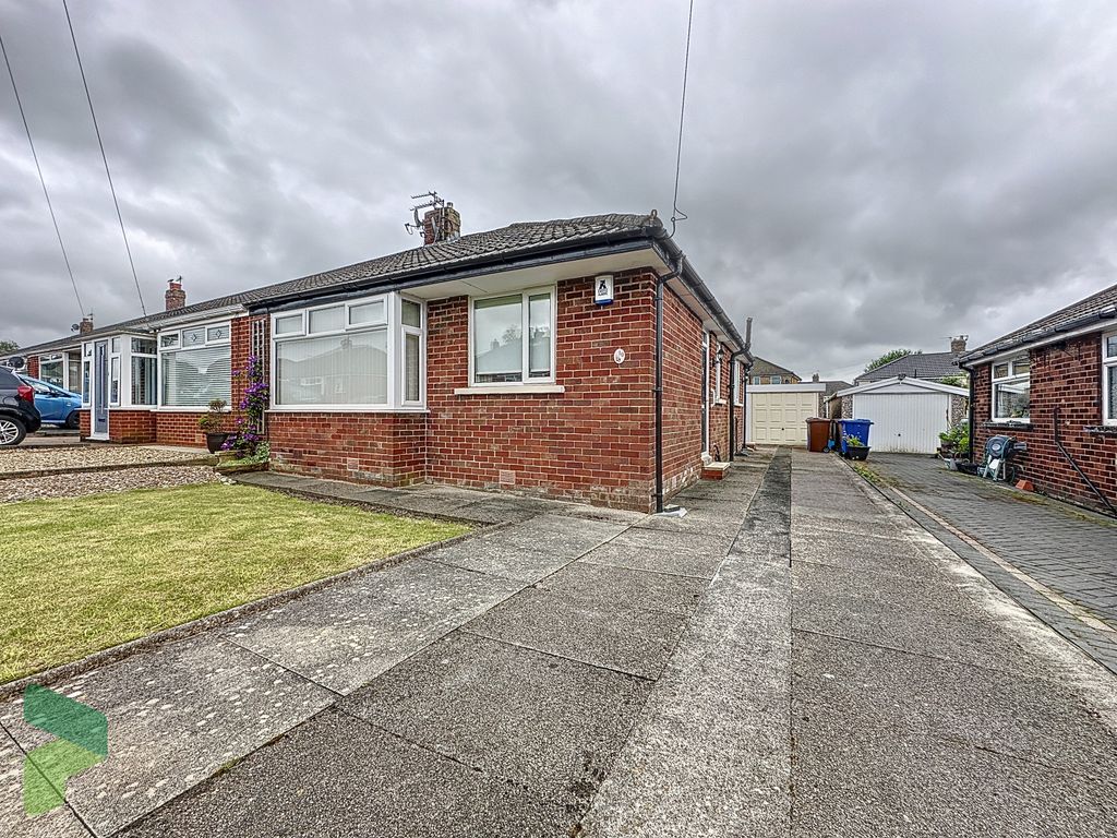 2 bed semidetached bungalow for sale in Dale Crescent, Blackburn BB2