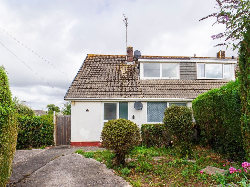 4 bed semidetached bungalow for sale in Boundary Close, Kingskerswell
