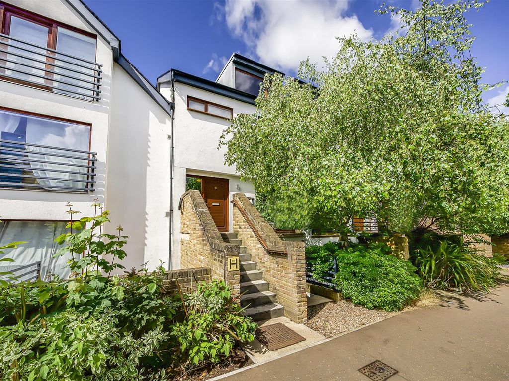 1 bed flat for sale in Third Cross Road, Twickenham TW2, £385,000 Zoopla