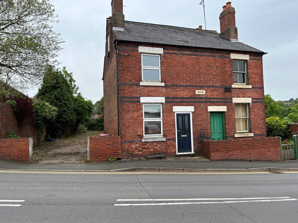 3 bed semidetached house to rent in Slaney Street, Oakengates, Telford TF2 Zoopla