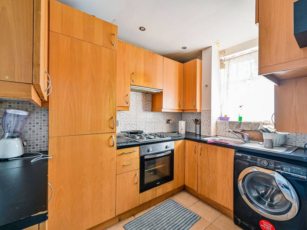 3 bed flat for sale in Tulse Hill, Brixton, London SW2 Zoopla