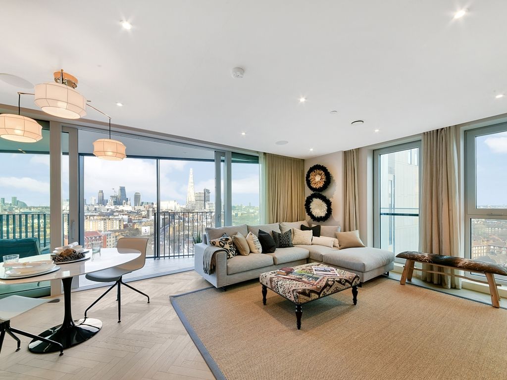 2 bed flat to rent in Two Fifty One, Southwark Bridge Road, Southwark