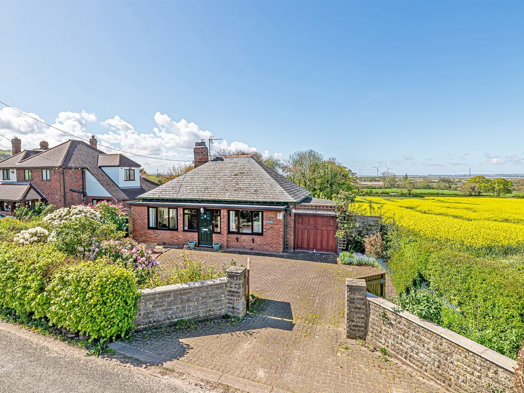 2 bed detached bungalow for sale in Tarvin Road, Frodsham WA6, £330,000