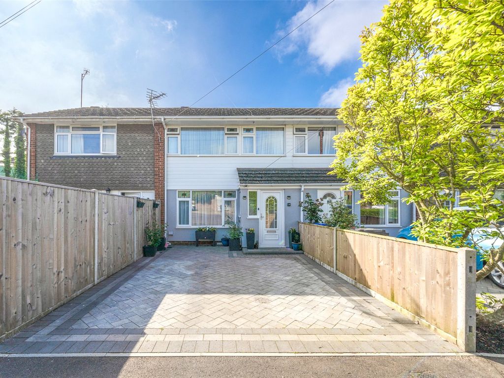 3 bed terraced house for sale in Abbotts View, Sompting, Lancing, West