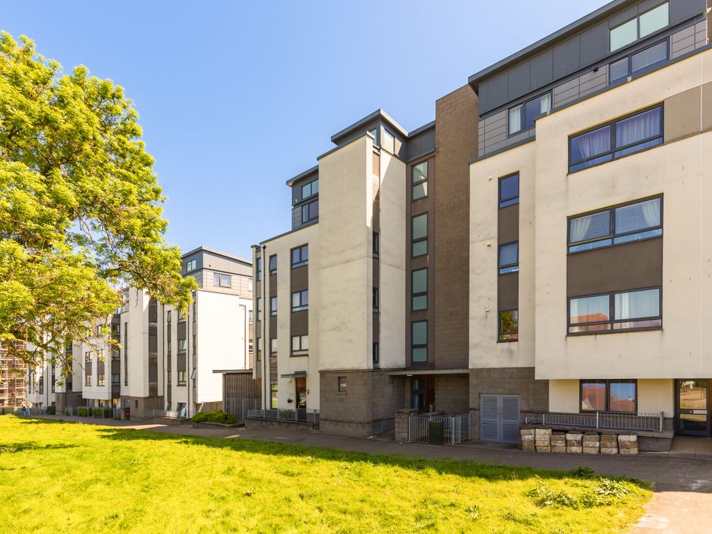 1 bed flat for sale in 8/11 Marine Drive, Edinburgh EH5 Zoopla