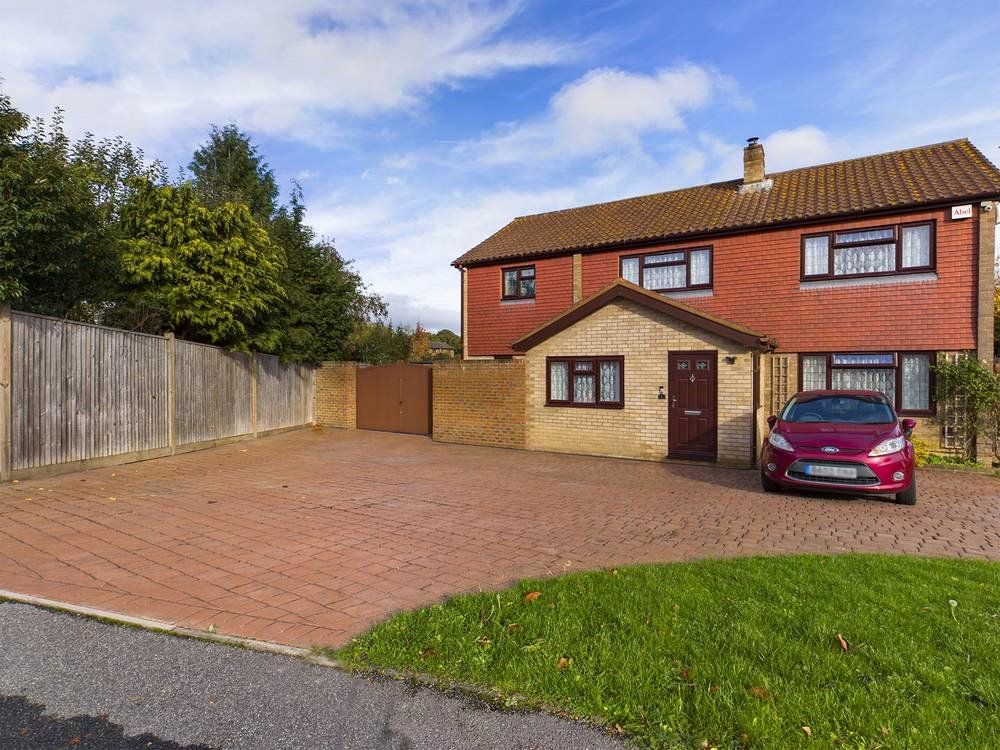 4 bed detached house for sale in Barchester Way, Tonbridge, Kent TN10